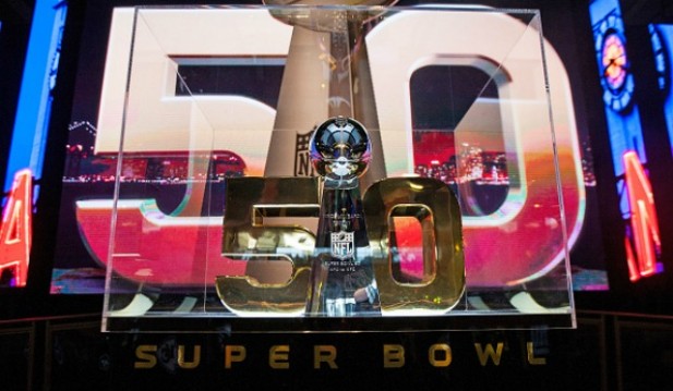 Super Bowl 50 Vince Lombardi Trophy