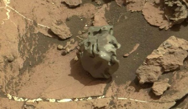 Mysterious metal 'egg rock' spotted by NASA Rover 
