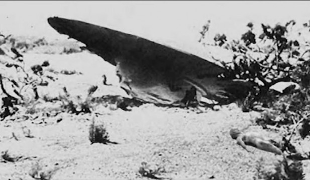 Bizarre metal fragment found near Roswell UFO crash site from flying saucer