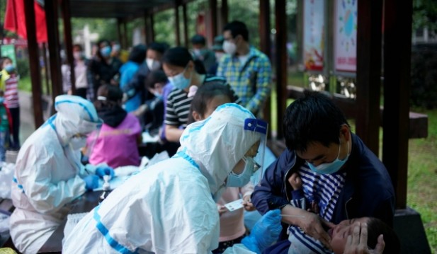 Wuhan citizens get nucleic acid testing to prevent potential second wave of coronavirus