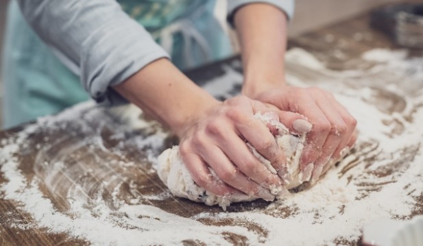 5 simple and essential baking tips and tricks