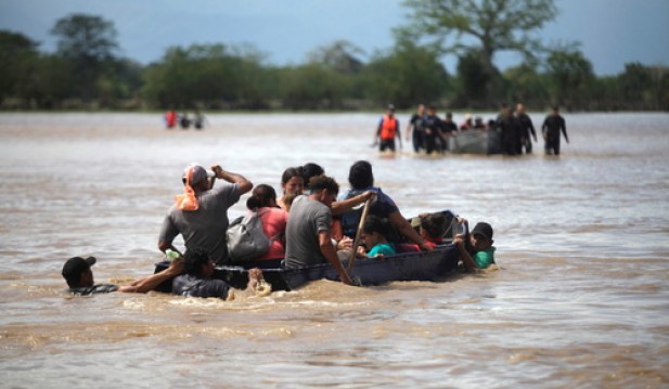 Honduras and Nicaragua Prepare for Storm Iota, Make Ready Evacuation Centers