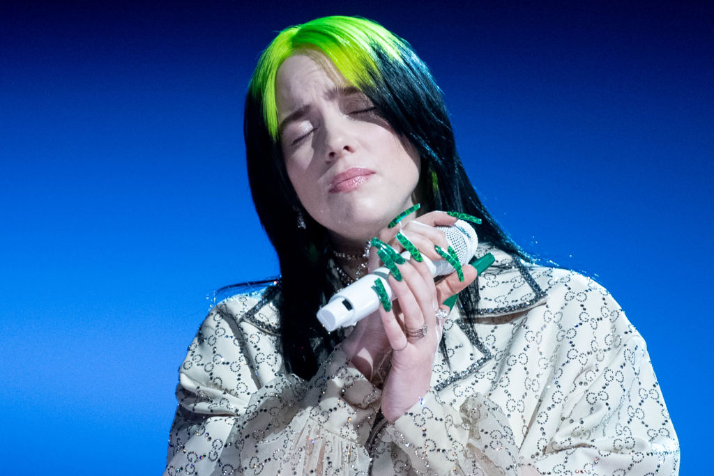 Billie Eilish Changes Trademark Green and Black Hair Color, Smashes