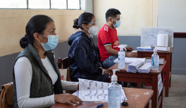 Peruvians Go To Polls On fragmented Presidential Elections