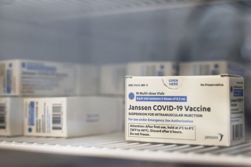 US Halts Use of Johnson & Johnson COVID-19 Vaccine Following Rare, Severe Blood Clots Report