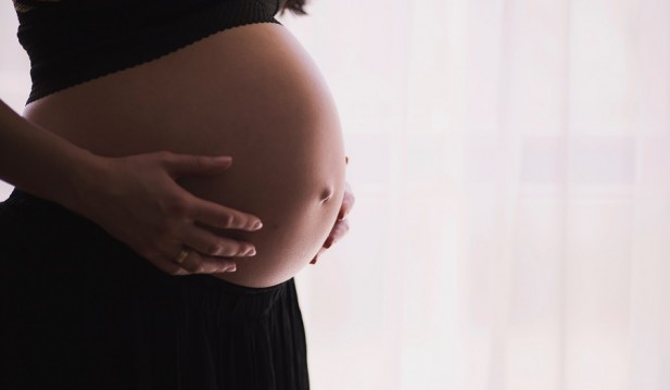 COVID-19 Vaccine: Studies Find Pfizer, Moderna Safe for Pregnant Women, Says CDC