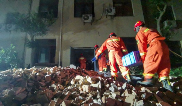 China Hotel Collapses With 8 Killed, 24 Trapped; Search for Survivors Continue