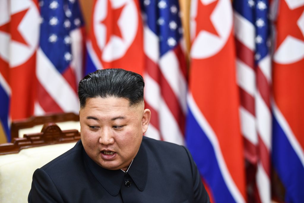 North Koreas Kim Jong Un Shocks Experts With Dramatic Slim Appearance 