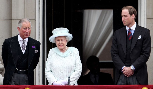 Queen Elizabeth, Prince William Hold Emergency Summit as Future Kings Allegedly Push for Prince Andrew To Lose Titles