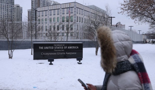 U.S. Orders Embassy Staff Families To Leave Ukraine, Urges U.S. Citizens To Leave Too