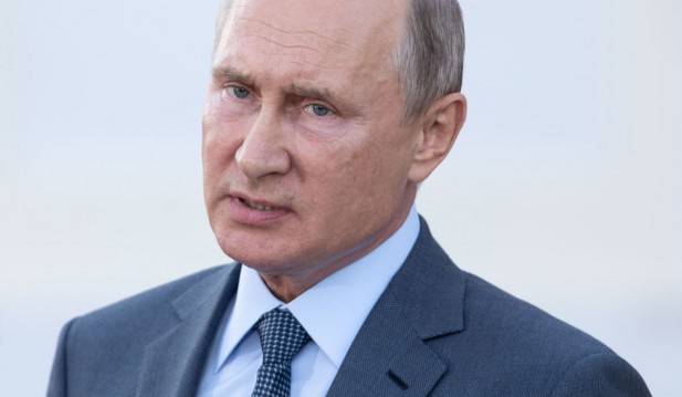 Putin Considers Countries Imposing 'No Fly Zone' Over Ukraine as Participants in War