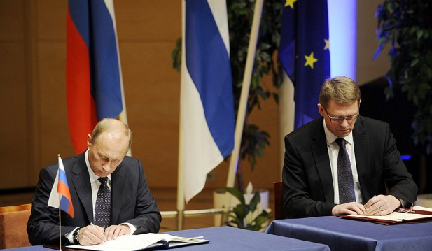 Finland Ignores EU Sanctions, Opens Canal To Enable Trade With Russia as a Neutral Country not Involved With NATO