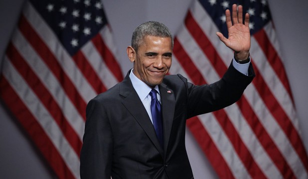 Obama Turns up at White House State Dinner for Kenyan President