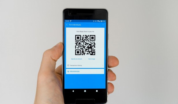 The Dangers of Fake QR Codes