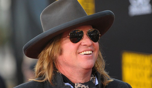 Val Kilmer Overwhelmed by His Return for 'Top Gun: Maverick' After Long Cancer Battle; Show Could Be the Hollywood's Biggest Star's Last Role