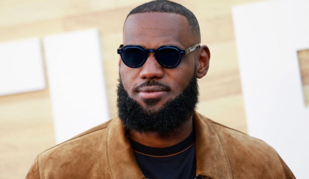 LeBron James Net Worth 2022:  The King Makes History by Becoming a Billionaire Active NBA Player