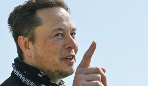 Elon Musk Fires Back at Donald Trump Over Twitter Hate; Tesla CEO Predicts Ron DeSantis Win in 2024 Presidency