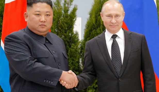 Vladimir Putin Tells Kim Jong Un To Expand Russia-North Korea Bilateral Relations After UN Calls for Pyongyang's Denuclearization
