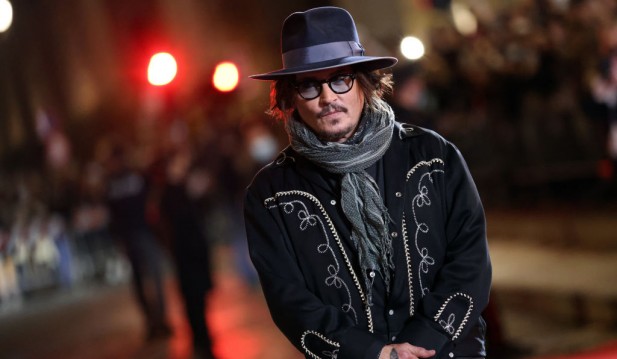 Johnny Depp May Possibly Return to 'Fantastic Beasts' After Legal Victory Over Amber Heard, Admits Actor's Grindelwald Replacement
