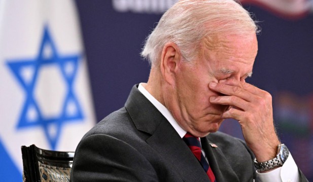 Democratic Candidates Fear Losing in Midterm Election Due to Biden's Low Approval Ratings