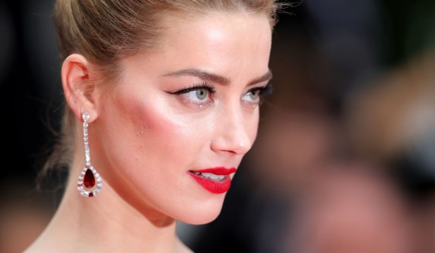 [Report] Amber Heard, Elon Musk Rekindle Romance After Defamation Trial; Fans Speculate Tesla CEO Helps 'Aquaman' Actress in Her Finances