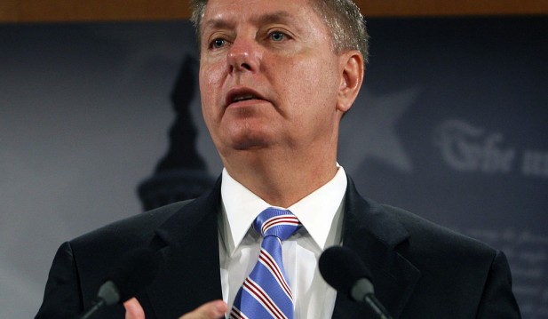 Sen. Lindsey Graham Predicts Riots in US Streets If Former President Donald Trump is Prosecuted Over Classified Documents