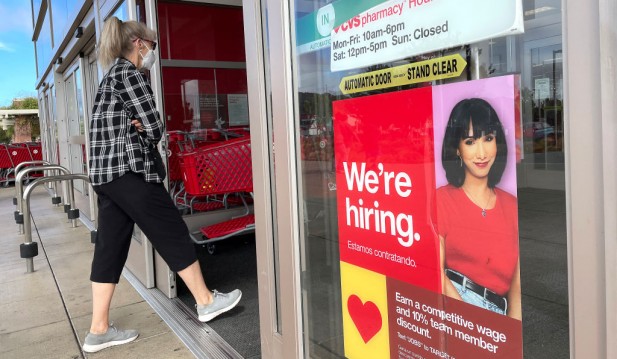 US Economy Adds 315,000 Jobs in August as Hiring Remains Robust Amid Slow Down
