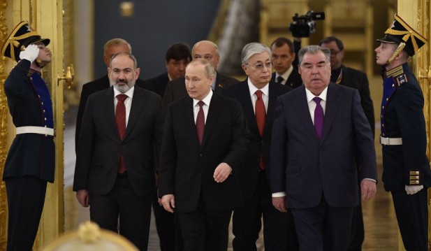Armenia PM Seeks Assistance From CTSO Allies as Baku Aggression Escalates at the Borders