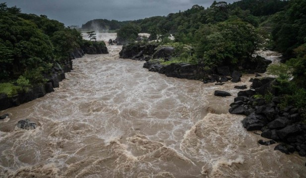 Japan Issues 'Special Warning,' Evacuates Millions as Violent Typhoon Nanmadol Makes Landfall