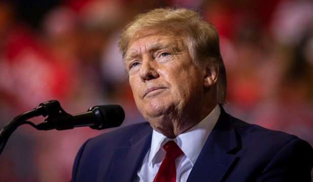 DOJ Asks Supreme Court To Strike Down Donald Trump's Request To Intervene on Mar-a-Lago Raid Issue