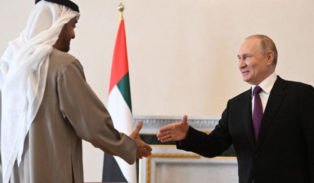 UAE, Russian President Meet To Discuss Crucial Issues Following Vienna OPEC+ Summit
