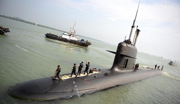 France Offers To Build 2 Submarines in Exchange for Exploration of Manila’s Rights in Territorial Seas