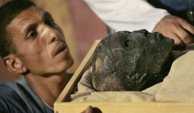 How Did King Tutankhamun Look When Alive in Ancient Egypt? Scientists Remains Guessing