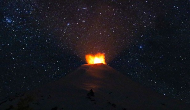 Volcano Dormant for 800 Years Shows Signs of Being Active, Causes Series of Earthquakes