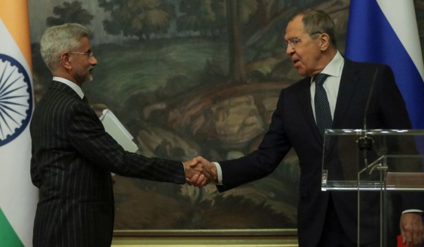Russia Lauds India's Refusal of the G7 Price Cap for Russian Oil, Frustrating Western Nations