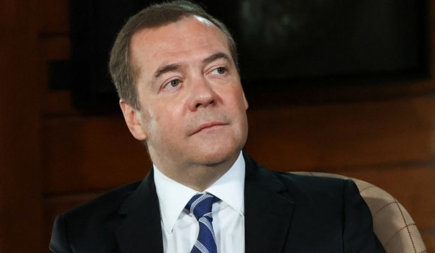 Russia-Ukraine War: Ex-Russian President Medvedev Warns of Nuclear War If This Happens