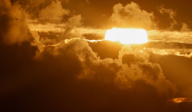 Piece of Sun Broke Off, Baffles Scientists to the Cause of Event