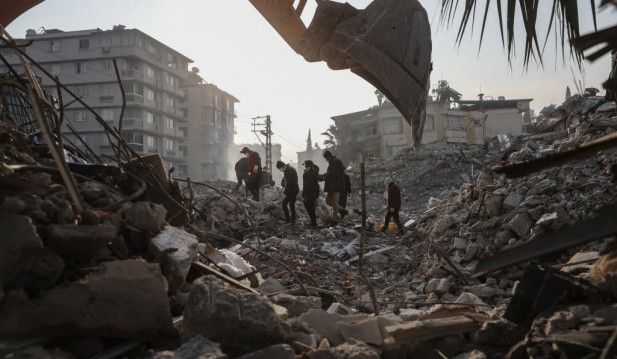 Turkey-Syria Earthquake Death Toll Exceeds 35,000 as Rescuers Struggle Amid Multiple Collapsed Structures