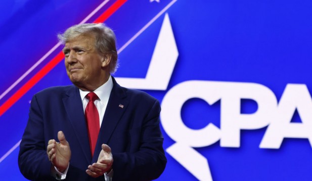 Donald Trump Blasts GOP Rivals After Easily Winning CPAC Straw Poll