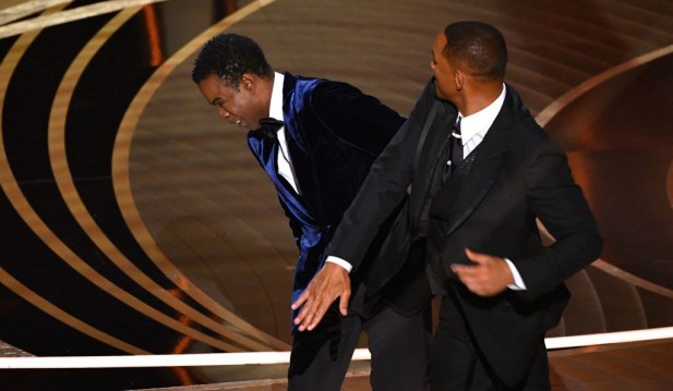 Will Smith Hasn't Privately Apologized to Chris Rock Year After Oscar Slap