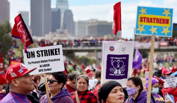 Los Angeles: Schools Resume Classes as Union Strike Ends Without Deal