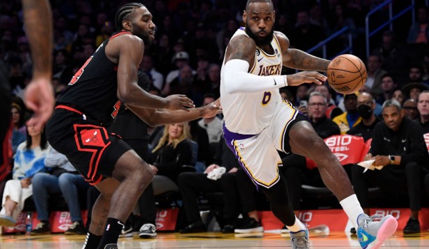 LeBron James Injury: Will Lakers Star Undergo Foot Surgery?
