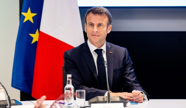 France Retirement Age Plan Leads to Big Victory for Emmanuel Macron