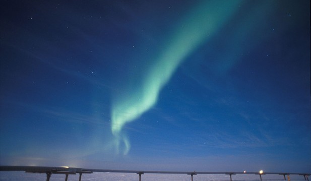 Massive Spiral Over Alaska's Aurora Explained: It's Not UFO