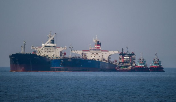 Iran Seizes Second Gulf Oil Tanker Amid Increasing Tension With US
