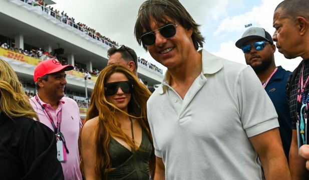 Tom Cruise and Shakira Spotted Together at F1 Miami Grand Prix, Fueling Dating Speculations; 'Top Gun' Star Receives MTV Movie Award While Flying Plane