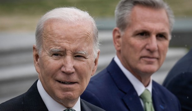 Biden, Congressional Leaders to Meet Tuesday to Resolve US Debt Ceiling Crisis 