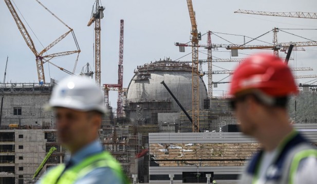Russia Arrests Ukrainians Planning To Attack Nuclear Power Plant