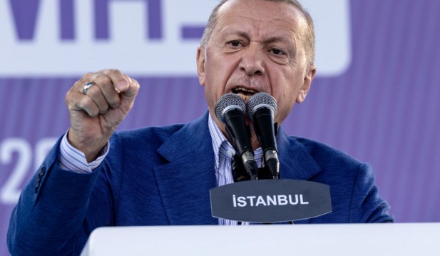 Turkey Elections: Erdogan Defies Political Demise, Poised for Victory in Sunday's Runoff