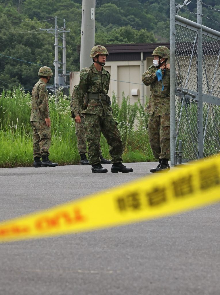 18yo Japanese Army Trainee Shoots 2 Instructors at Firing Range
